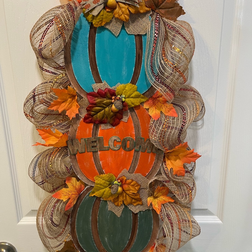 Fall door swag